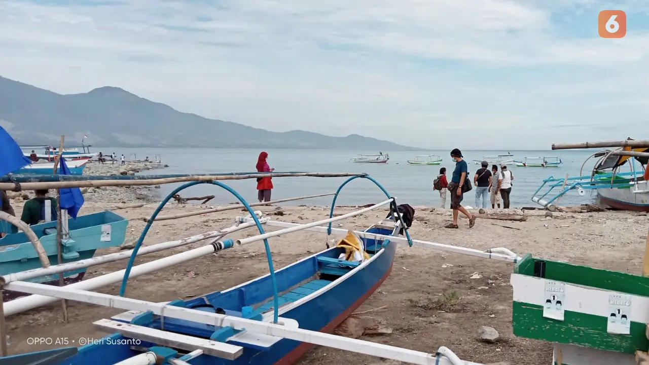 tempat penjualan ikan nelayan teluk palu