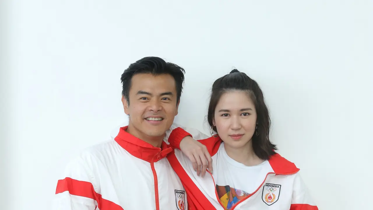 [Fimela] Dion Wiyoko - Laura Basuki
