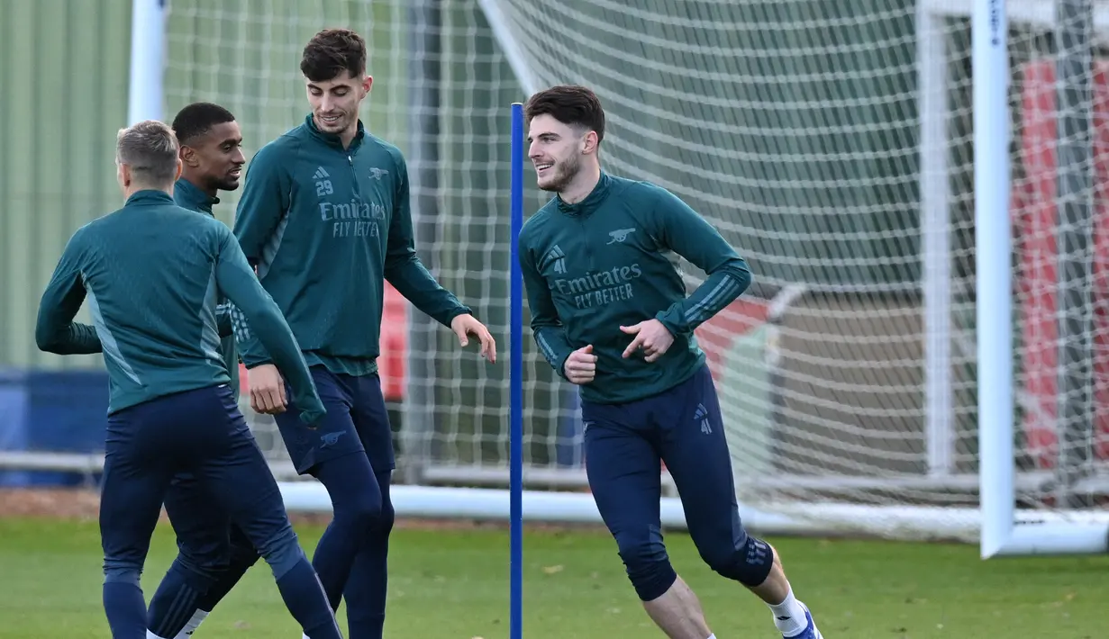 Namun, meski selalu kalah dalam dua laga terakhir, Arsenal sepertinya masih bakal tetap lebih difavoritkan dalam laga nanti. (Glyn KIRK / AFP)