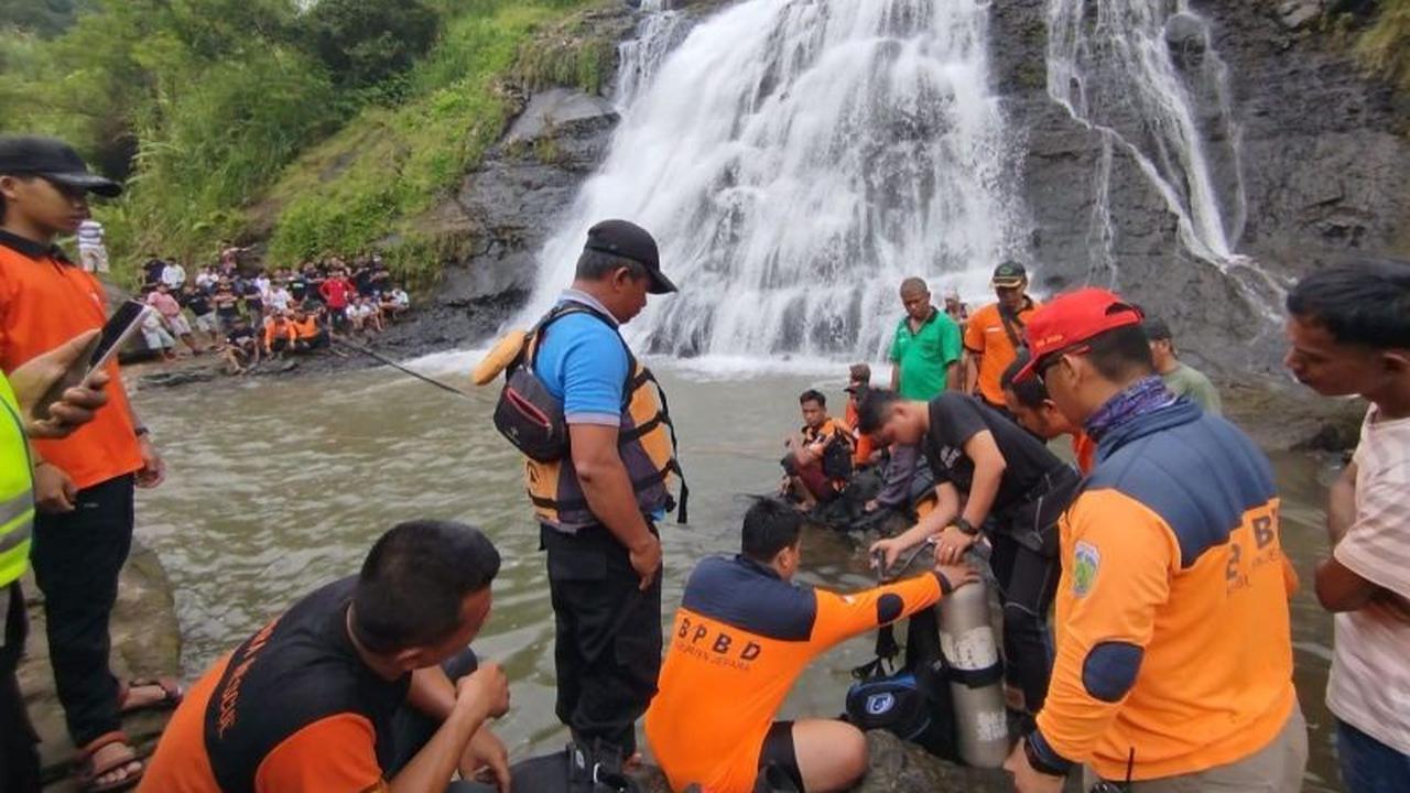 Dua Korban Tenggelam di Air Terjun Watu Bobot Jepara Ditemukan Meninggal Dunia