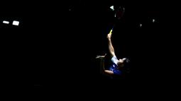 Tunggal putri Indonesia, Ester Nurumi Tri Wardoyo, saat melawan wakil Thailand, Pitchamon Opatniputh pada babak penyisihan Indonesia Masters 2024 di Istora Senayan, Selasa (23/1/2024). Ester menang dengan skor 21-12, 3-1. (Bola.com/Bagaskara Lazuardi)