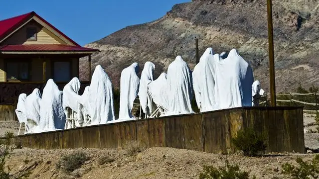 Viral Penampakan Pria Seram Berdiri di Google Earth Lingkaran Kota Hantu