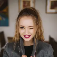 ilustrasi perempuan/ Photo by Yuliya Shabliy from Pexels