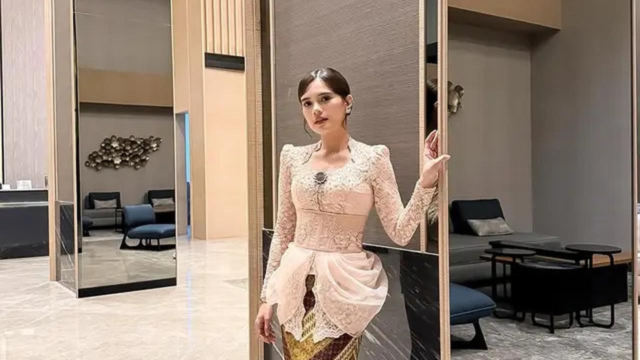 6 Potret Audi Marissa di Pernikahan Ochi Rosdiana, Serasi denganAnthonyXie