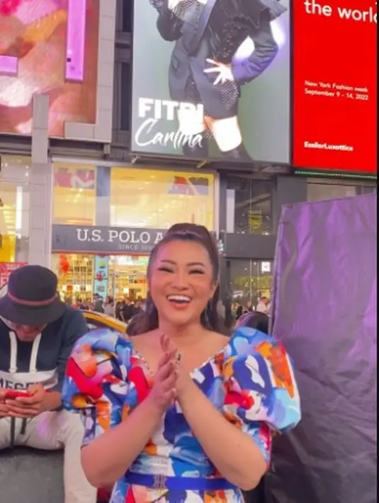 Menurut Fitri Carlina, tujuan utama Indopop Movement adalah agar budaya Indonesia menjadi mainstream di Amerika Serikat. Saat tampil di Times Square, Fitri Carlina sukses bikin heboh penonton dengan aksi goyang dan suaranya menyanyi dangdut. (https://www.instagram.com/p/CiVF0oRg1GR/)