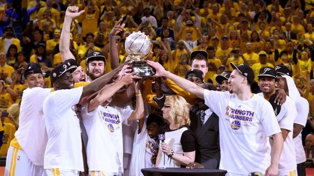 Golden State Warriors Juarai Wilayah Barat NBA usai Bungkam Houston Rockets