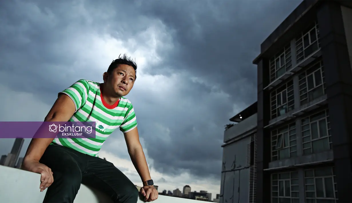 Ringgo Agus Rahman mulai dikenal melalui peran Agus dalam film Jomblo. Lebih sepuluh tahun berkecimpung didunia hiburan, Ringgo masih tetap eksis hingga sekarang. Bahkan peran komedi begitu melekat pada dirinya. (Bambang E. Ros/Bintang.com) 