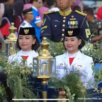Momen Sakral, Kirab Budaya Hantarkan Duplikat Bendera Merah Putih dan Teks Proklamasi ke Monas