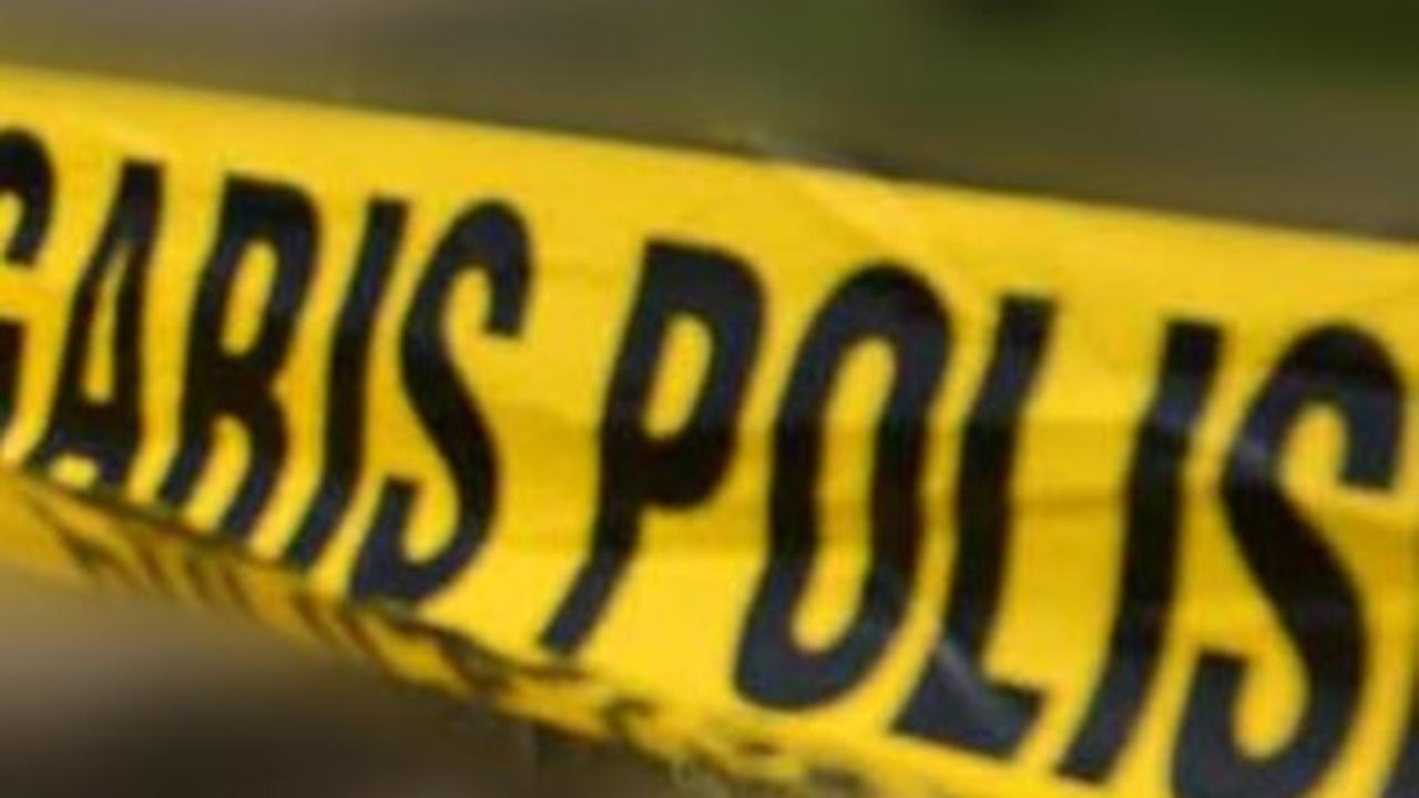 Bawa Samurai, Caleg NasDem Ngamuk dan Rusak Kotak Suara di TPS