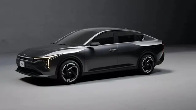 Kia Mulai Pamer Tangguhnya Sedan K4 Jelang Peluncuran di New York (Carscoop)