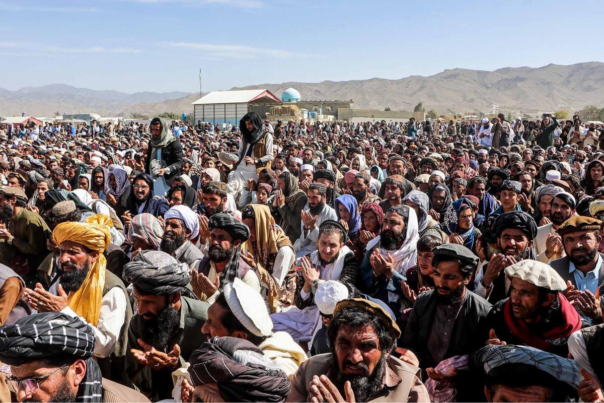 FOTO: Duka di Perbatasan, Serangan Udara Pakistan Renggut 10 Nyawa di Afghanistan