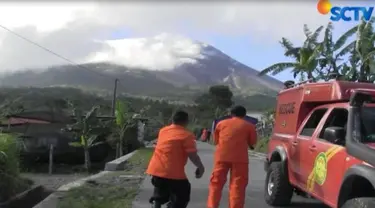 Tim meminta masyarakat mengantisipasi berbagai kemungkinan dengan mengenali tanda-tanda alam dari aktivitas Gunung Merapi.