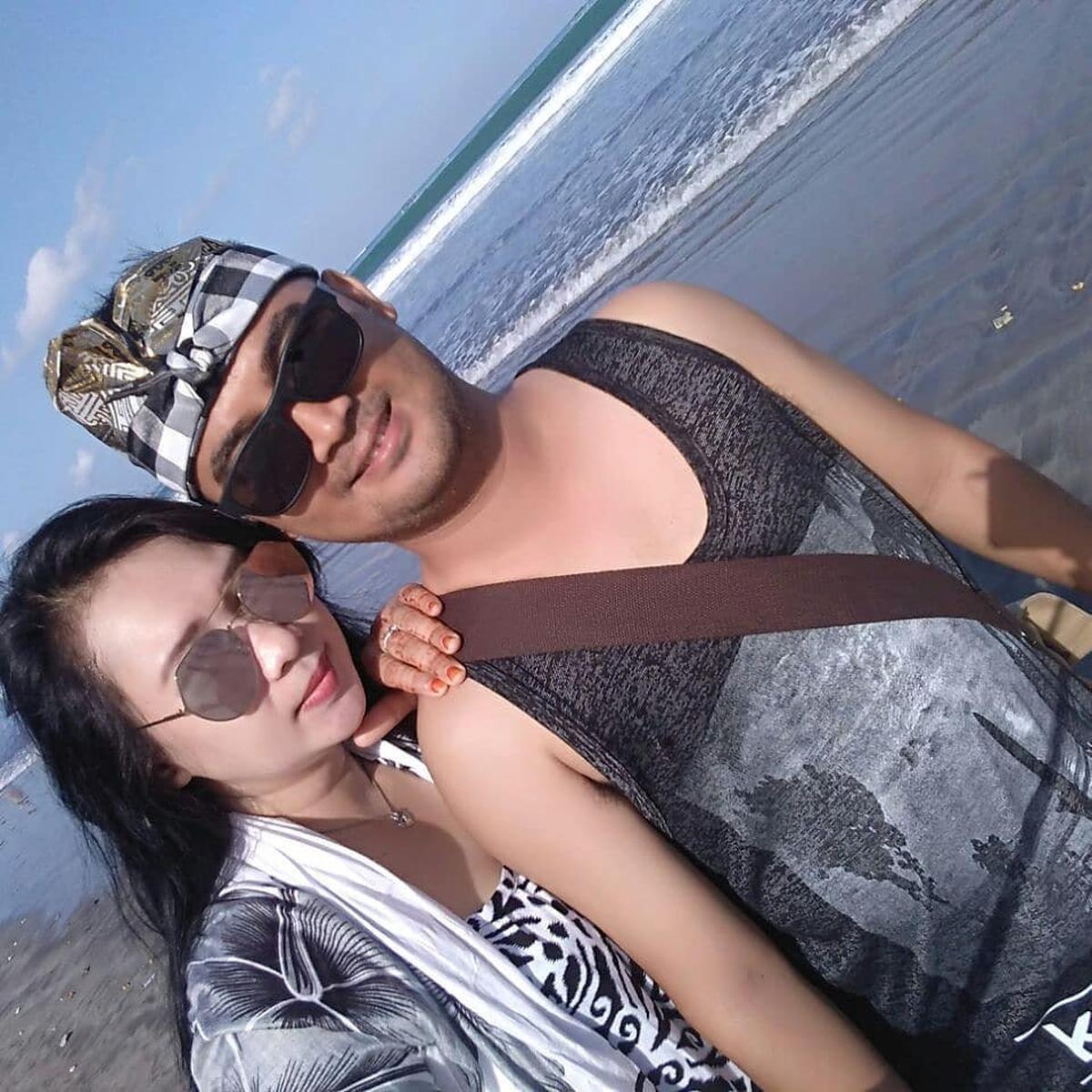 Potret Sandy Permana dengan Sang Istri yang Kini Tinggal Kenangan