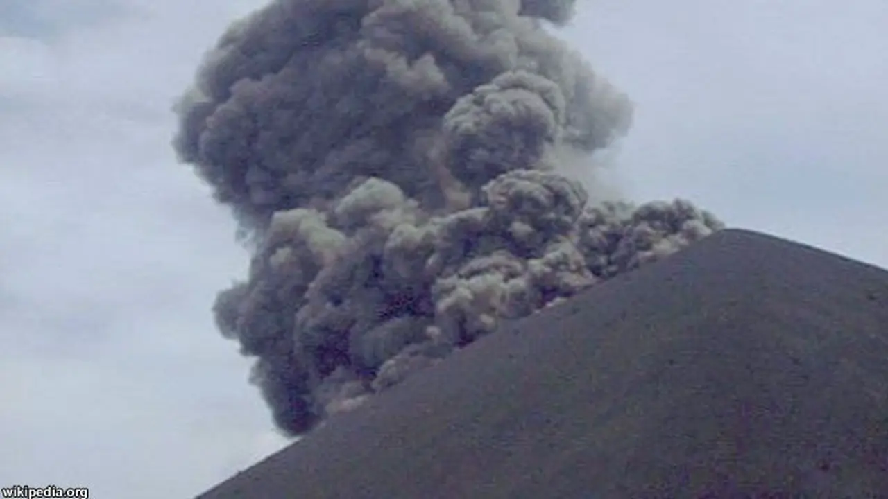 krakatau-150218c.jpg