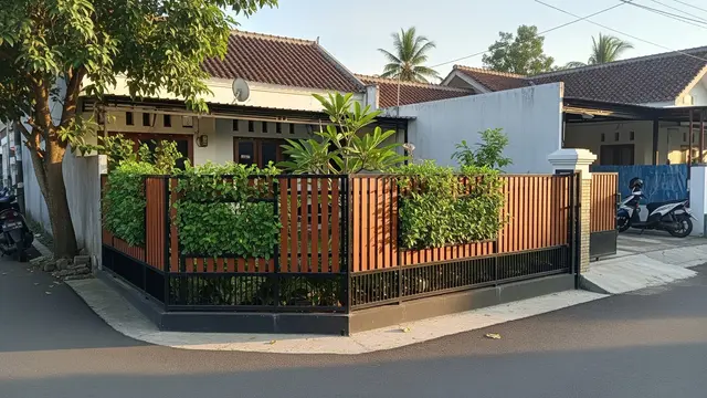 Inspirasi Pagar Rumah Hook Berukuran Kecil yang Estetik dan Fungsional