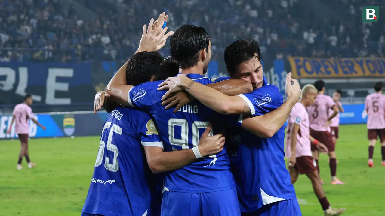 Foto: Andrew Jung Borong 2 Gol ke Gawang Persik, Persib Kukuh di Pucuk Klasemen BRI Super League.