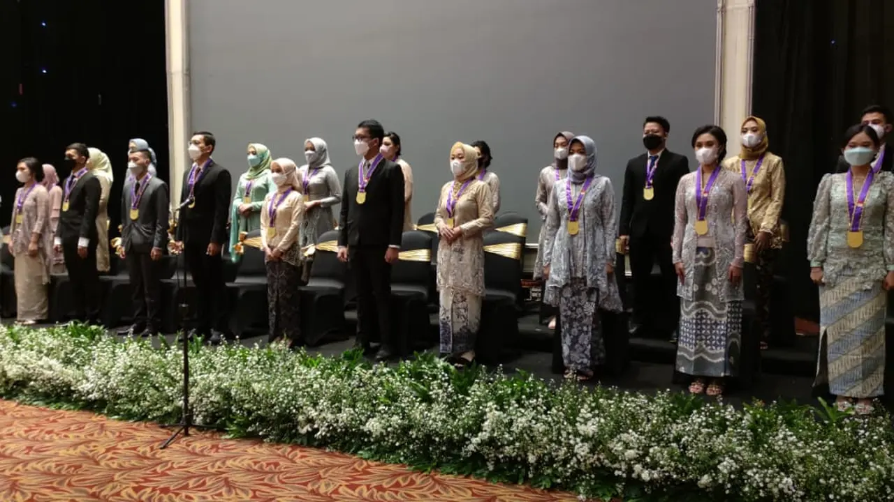FKG Universitas Moestopo Lantik 93 Dokter Gigi Baru