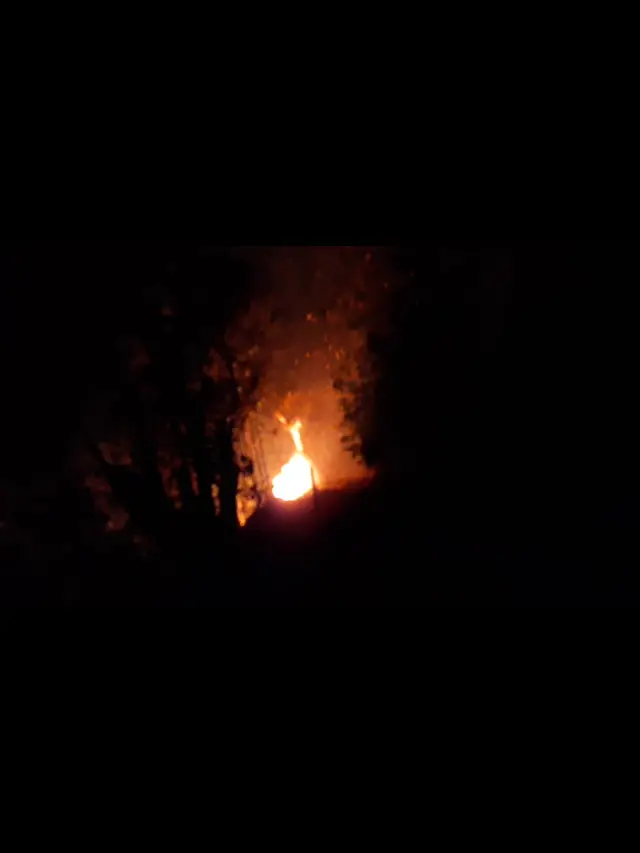 HIngga tadi malam, titik api masih menyala di beberapa area kebakaran hutan Cikuray Garut