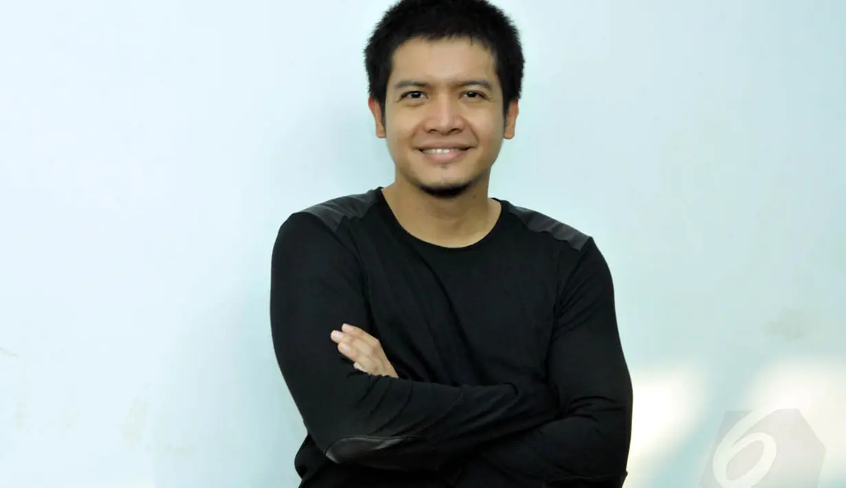 Merintis bisnis di dunia fesyen, pemain film Buruan Cium Gue itu menggandeng dua sahabatnya, yaitu Ibnu Jamil dan Zulfendri. (Liputan6.com/Panji Diksana)
