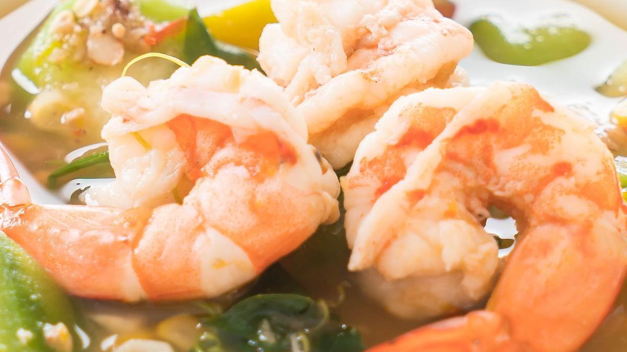 4. Capcay Kuah Seafood
