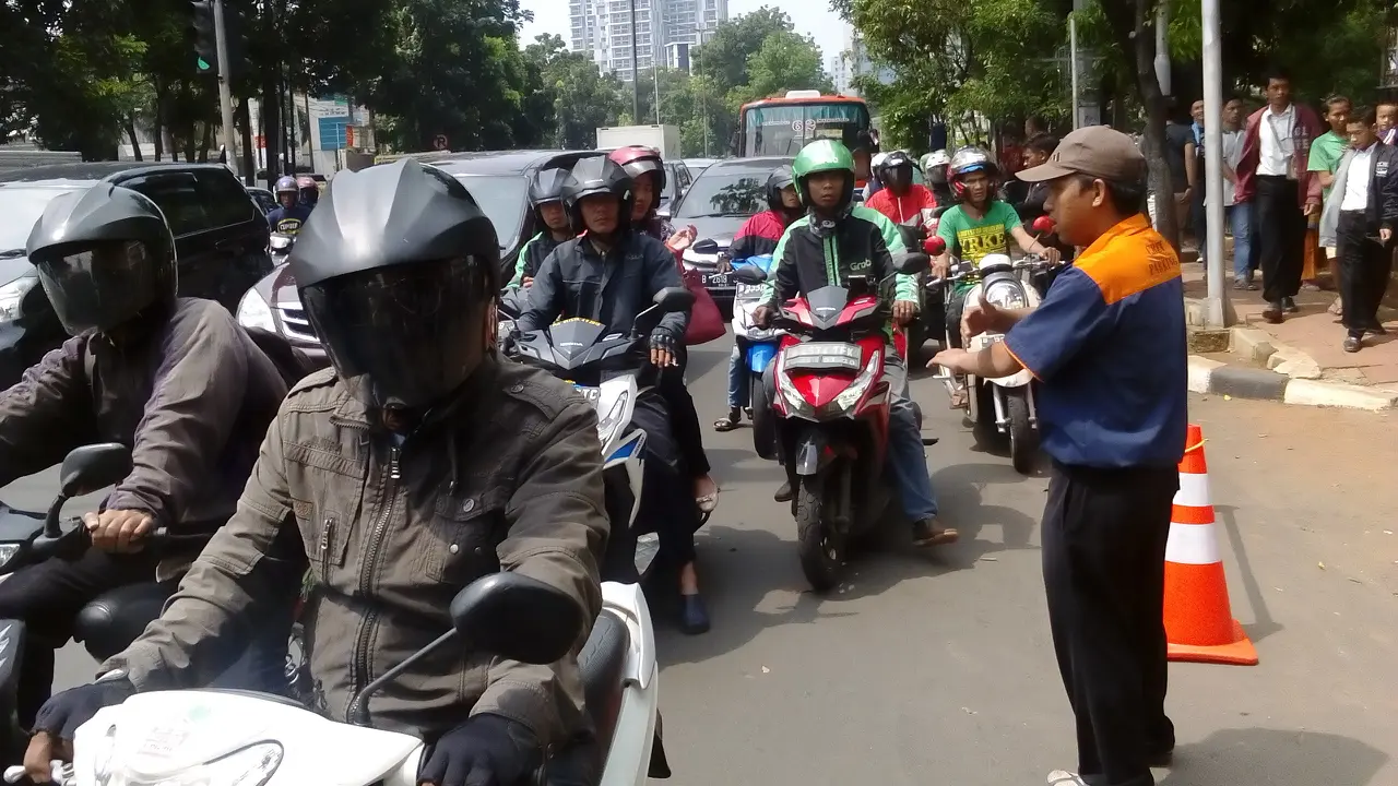 20160909-mayat-jakarta-univ sahid macet