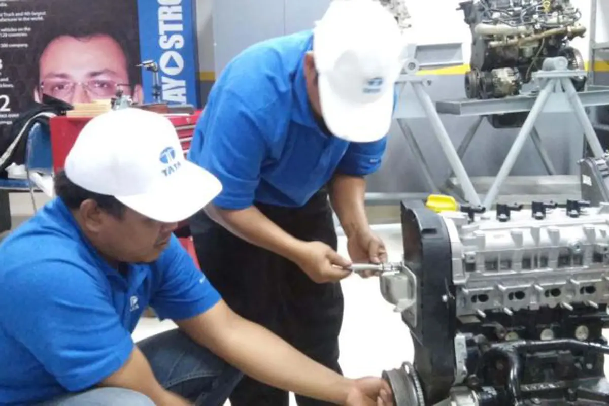Tata Motors Luluskan 150 Mekanik Terlatih