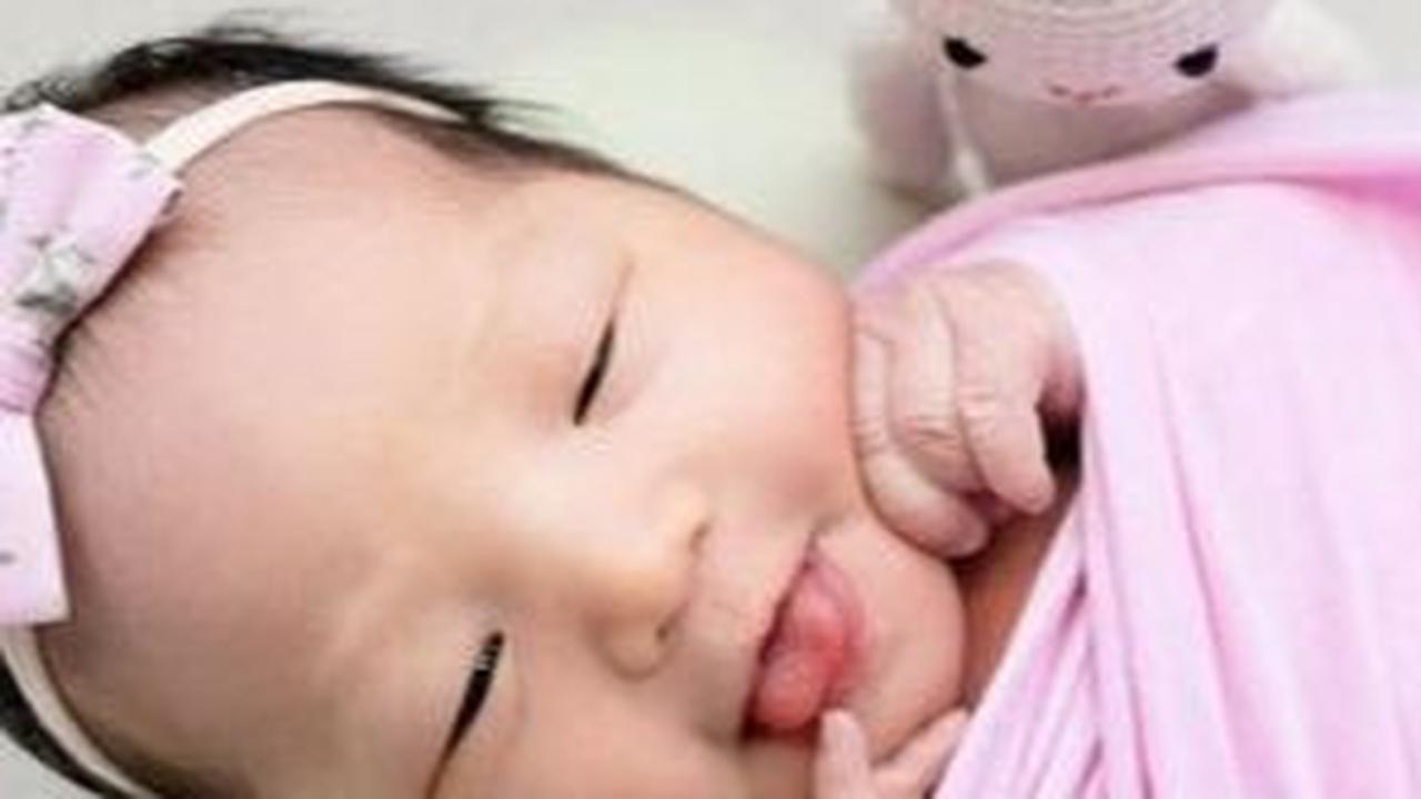 5 Potret Imut Baby Julia Eden Anak Jessica Tanoesoedibjo dan Jonathan Natakusuma