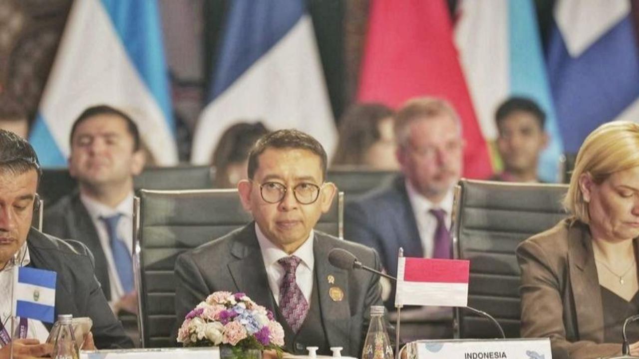 Fadli Zon Promosikan Kekayaan Budaya Indonesia di Waves Summit 2025