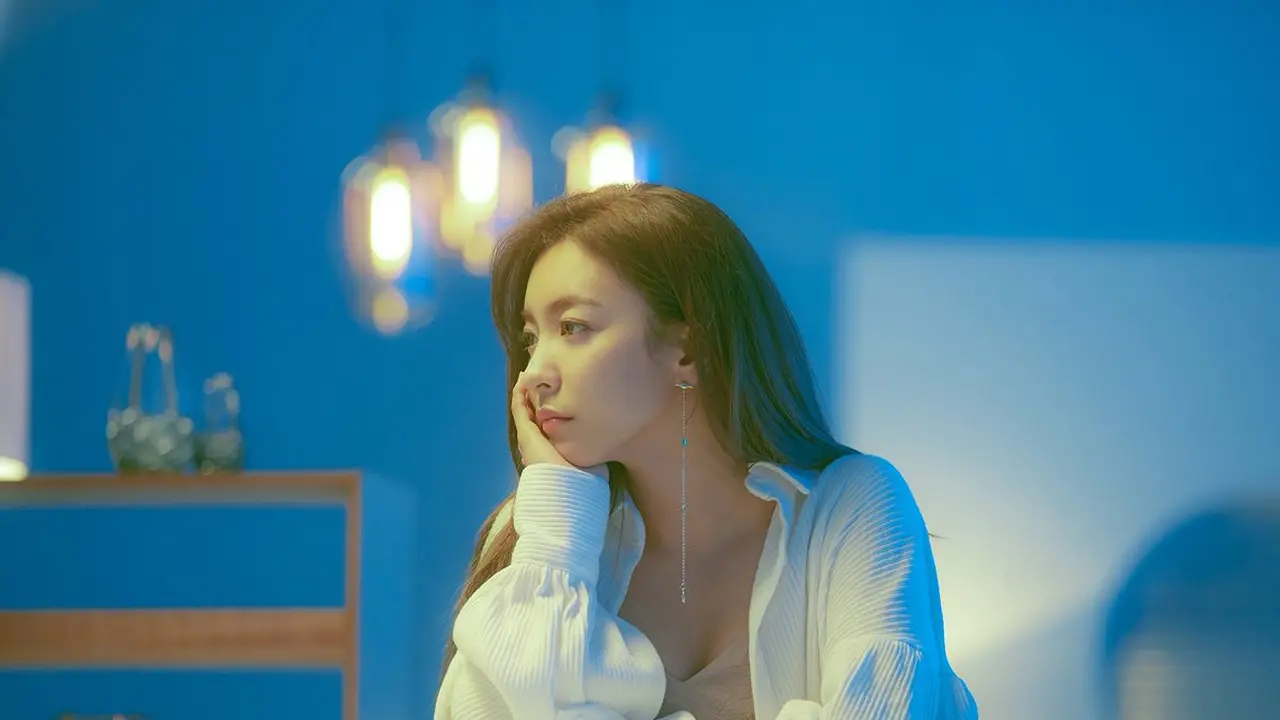 Luna f(x)