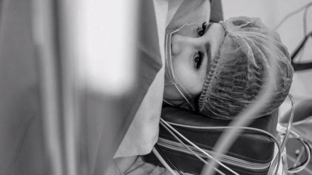 Momen Persalinan Anak Kedua Momo Geisha. (Sumber: Instagram/nafaspertama)