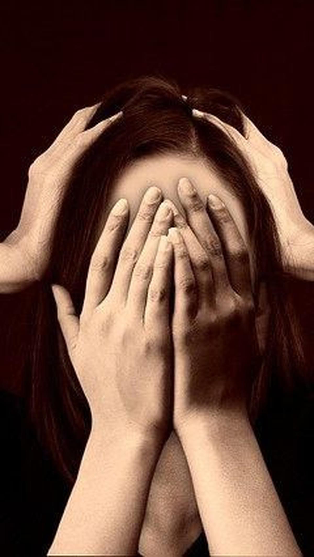 <b>2. Sering Halusinasi</b><br>