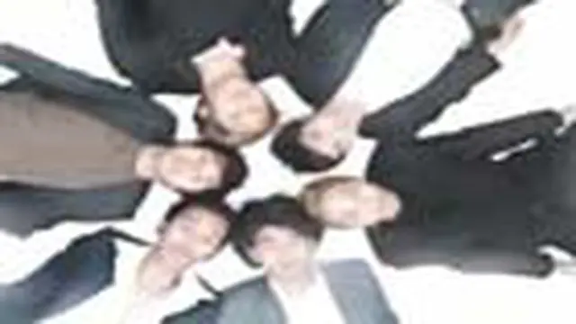 Parodi Grup Sm*sh di Youtube