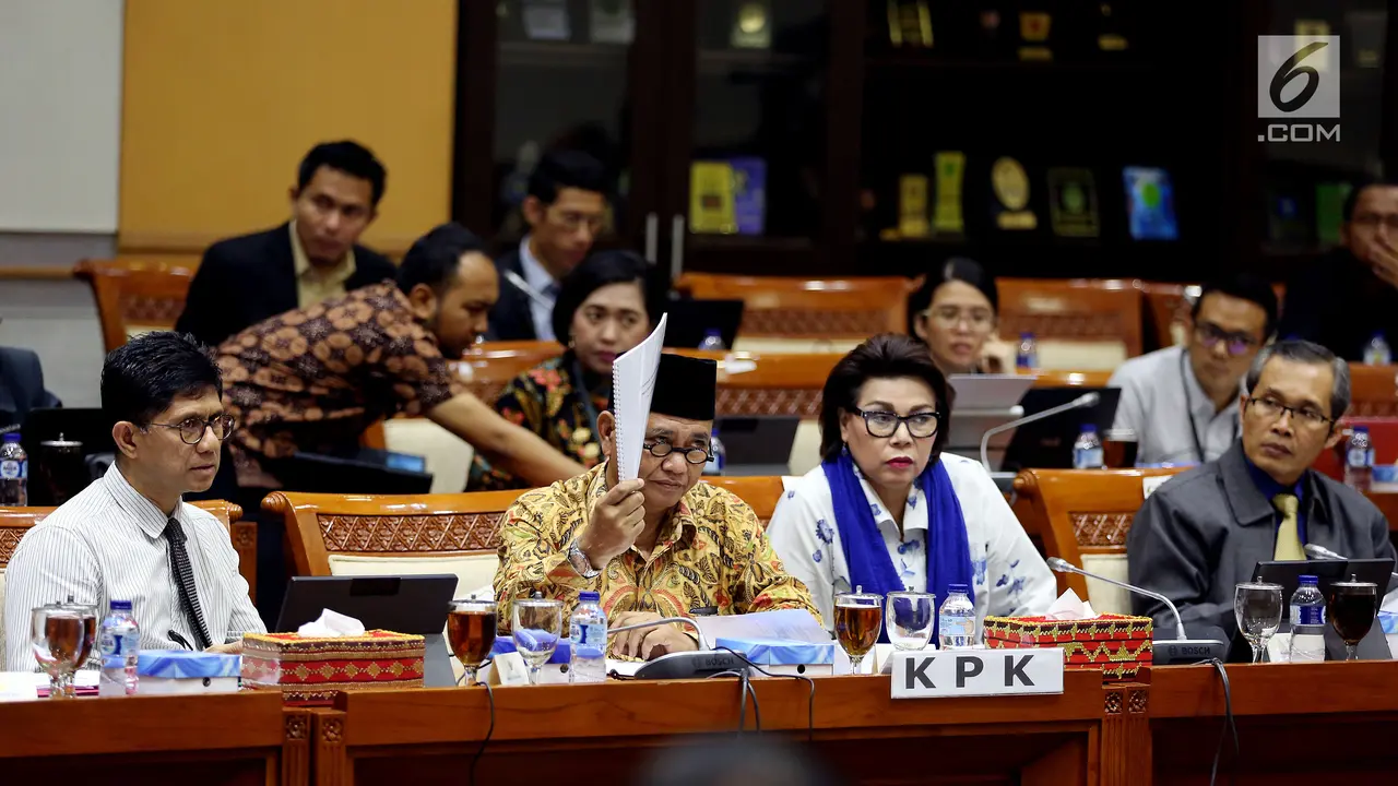 Pimpinan KPK Lanjutkan RDP dengan DPR