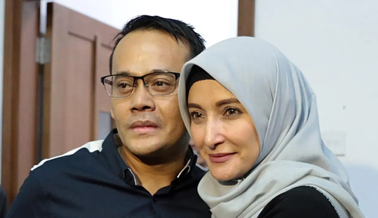 "Saya leganya karena hukuman yang dijatuhkan hakim tidak seberat tuntutan JPU," ujar Inneke usai sidang di Pengadilan Tindak Pidana Korupsi (Tipikor), Jakarta Pusat, Rabu, (24/5/2017). (Deki Prayoga/Bintang.com)