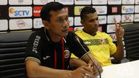 Widodo C. Putro, pelatih Sriwijaya FC dalam sesi konferensi pers usai laga melawan PSM Makassar, Sabtu (18/6/2016) di Stadion Gelora Sriwijaya, Palembang. (GTS)