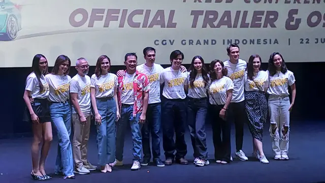 Segenap cast dan tim produksi film Catatan SI Boy reboot dalam acara official trailer dan ost release.