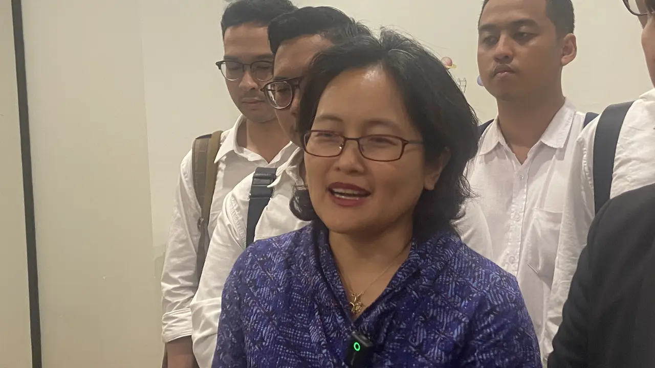 Istri dari Tom Lembong, Franciska Wihardja menyambangi Komnas HAM, Jakarta.