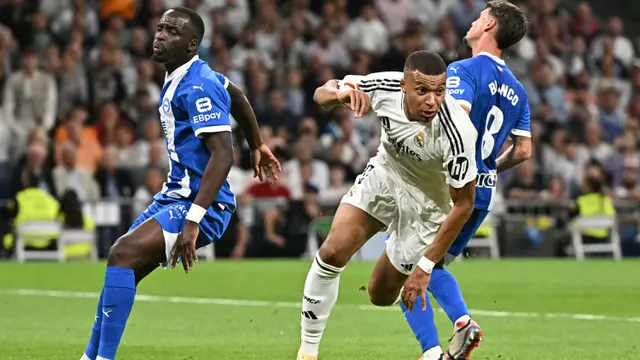 Drama Lima Gol, Real Madrid Bungkam Alaves