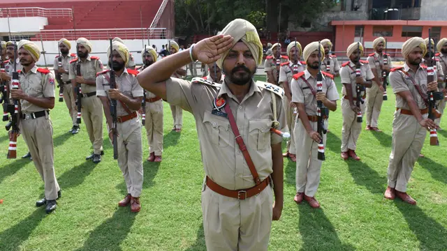 Persiapan Polisi India Jelang Peringatan Hari Kemerdekaan ke-75
