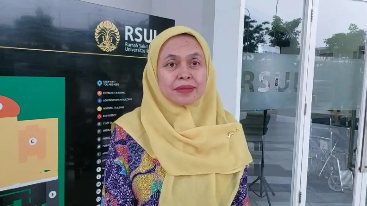 Direktur Utama RS UI, Astuti Giantini mengatakan, pihaknya sedang berupaya memulihkan kondisi kesehatan korban kecelakaan bus rombongan SMK Lingga Kencana, Depok.