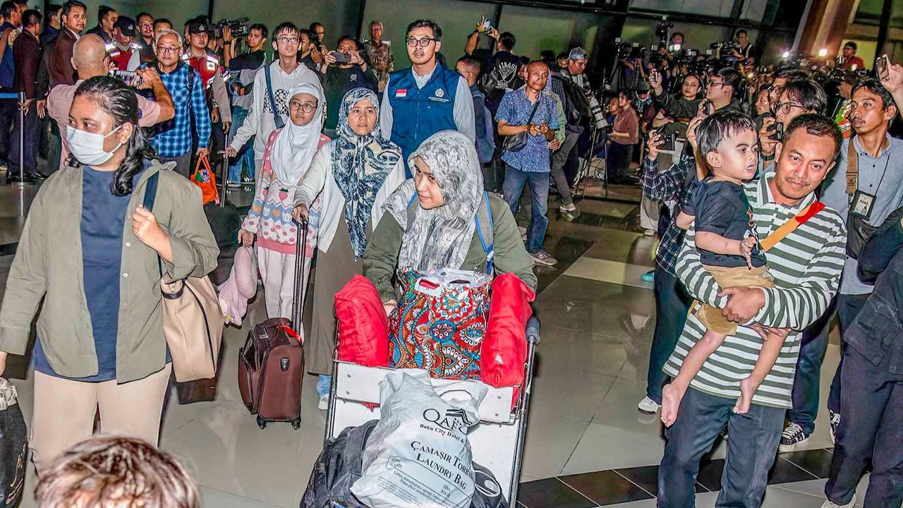 48 WNI yang Dievakuasi dari Iran Tiba di Indonesia Hari Ini, Sempat Transit di Azerbaijan