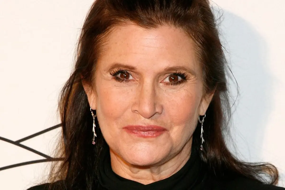 [Bintang] Carrie Fisher