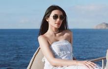 Liburan di Labuan Bajo, Pesona Anissa Aziza Curi Perhatian