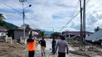 Banjir Bandang 5 Kali Terjang Maninjau Agam dalam Sehari, Ratusan Warga Mengungsi