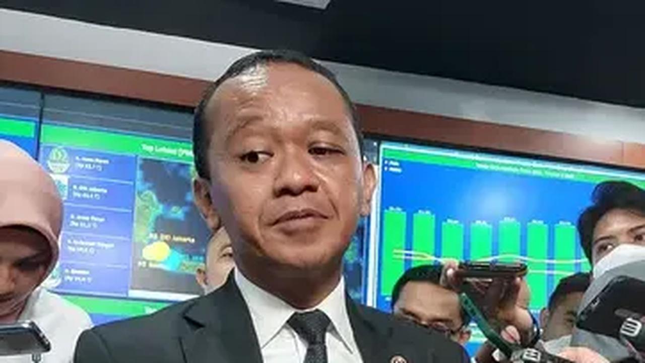 "Antara target kita dan realisasi itu sangat kecil sekali. Setelah dilihat, prosedurnya yang akan dipangkas dalam rangka berikan kemudahan ke masyarakat untuk memperoleh motor listrik," kata Bahlil, Senin (31/7).