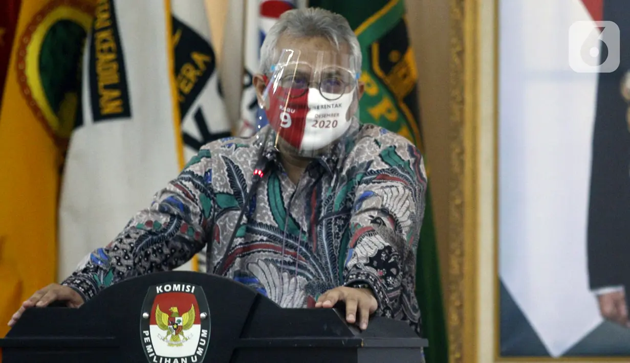 Ketua KPU Arief Budiman menyampaikan kata sambutan saat Launching Pemilihan Serentak Tahun 2020 di Gedung KPU RI, Menteng, Jakarta Pusat, Kamis (18/6/2020). KPU mendapat Data Penduduk Potensial Pemilih Pemilu (DP4) tambahan dari Kementerian Dalam Negeri (Kemendagri). (Liputan6.com/Johan Tallo)