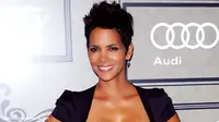 Setelah Melahirkan, Halle Berry Ingin Langsung Bekerja