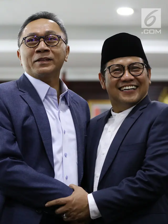 Senyum Hangat Zulhas Sambut Cak Imin Bahas Pilkada dan Pilpres