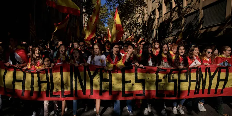 Warga Spanyol Tolak Kemerdekaan Catalonia