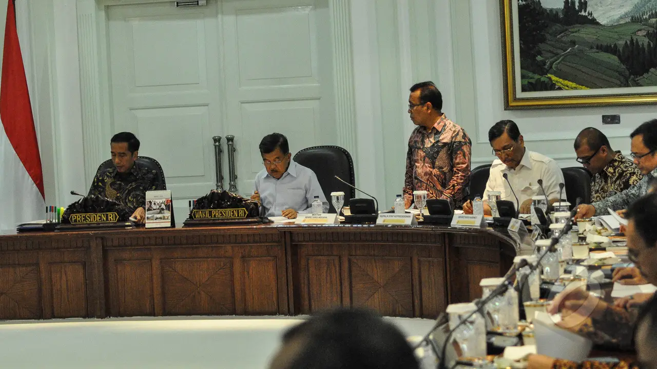 Jokowi Pimpin Rapat Kenaikan Harga Sembako